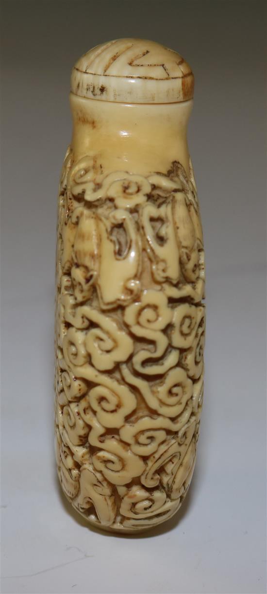 A rare Chinese ivory five bats snuff bottle, 1800-1900, Richards no. 421, matched stopper